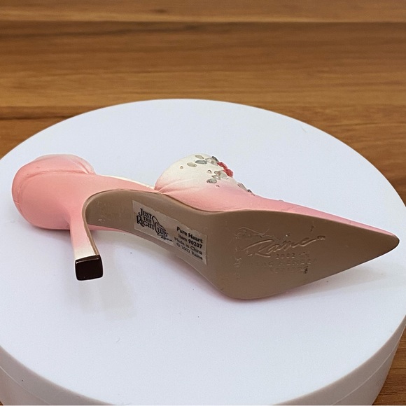 2002 RAINE Just the Right Shoe Pure Heart Miniature Ceramic Pink Heels Shoe - Picture 7 of 14